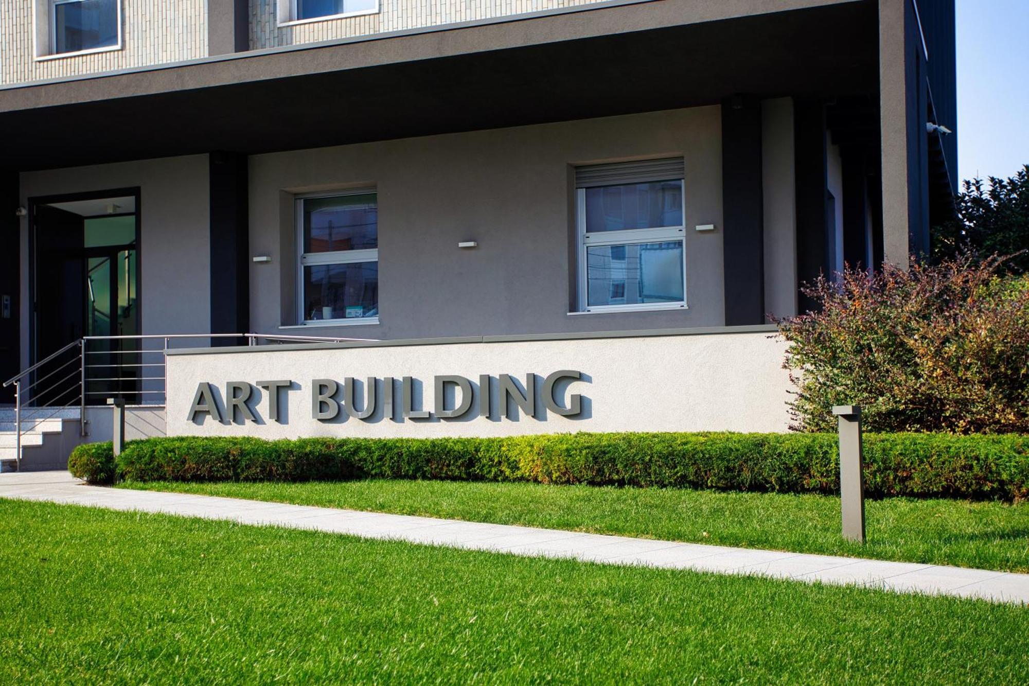 Art Building Palestra Inclusa E Parcheggio