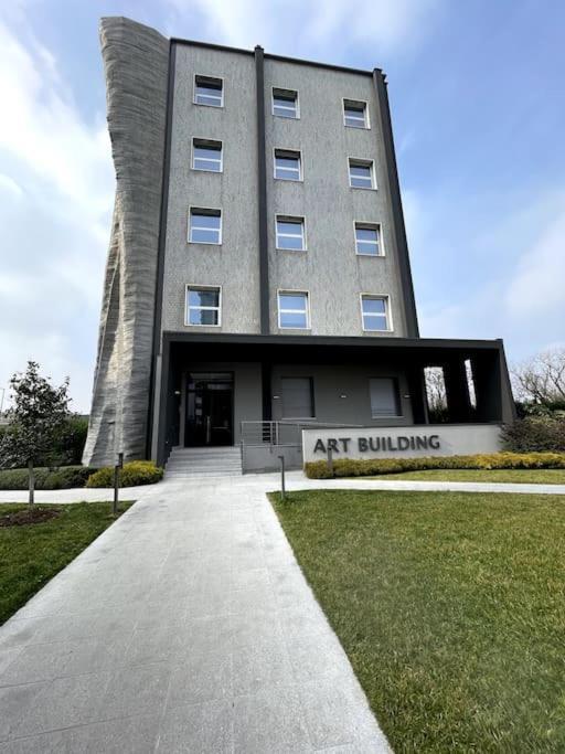 Appartement Art Building Palestra Inclusa E Parcheggio